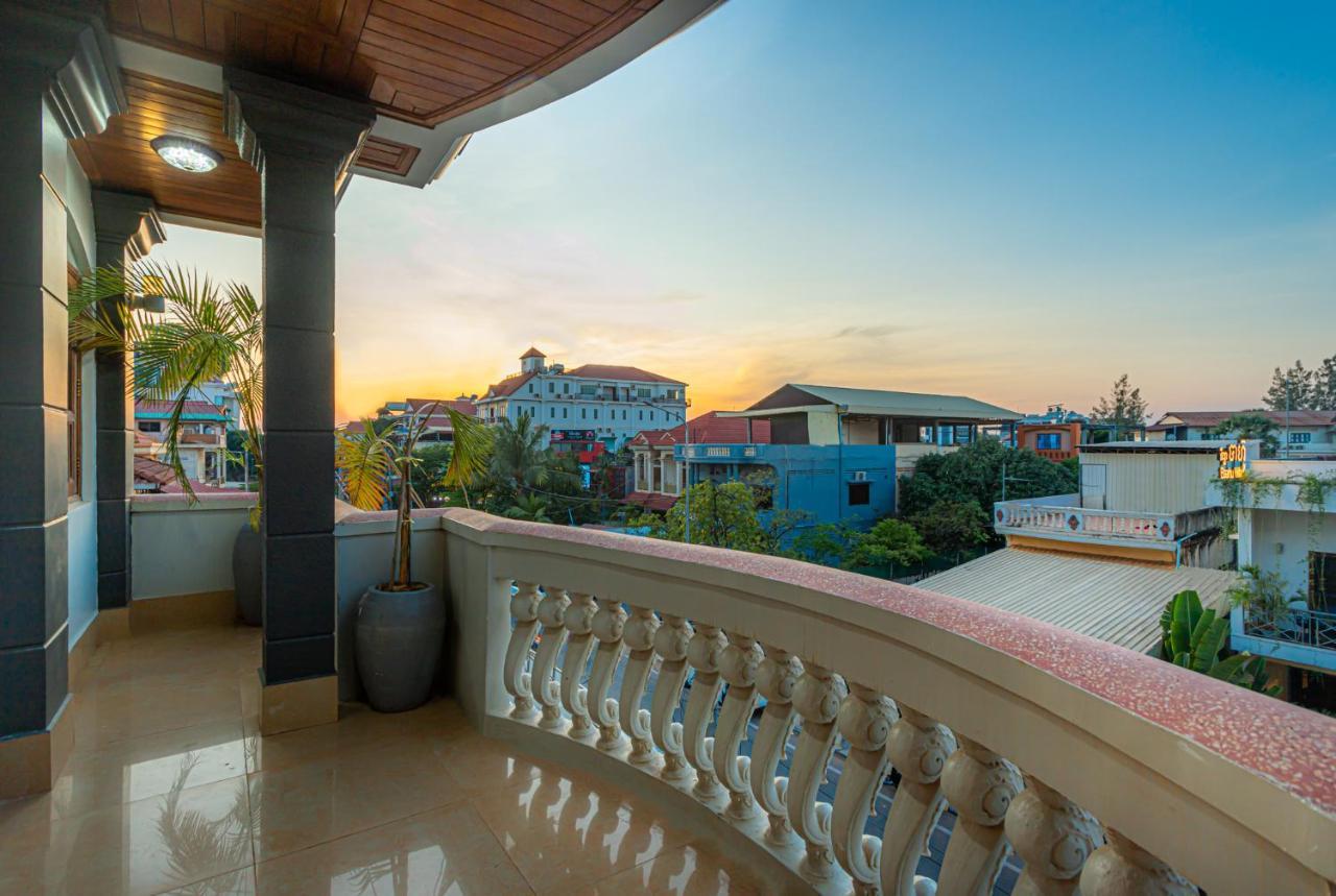 Archaic House Siem Reap Esterno foto