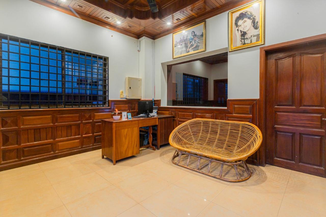 Archaic House Siem Reap Esterno foto